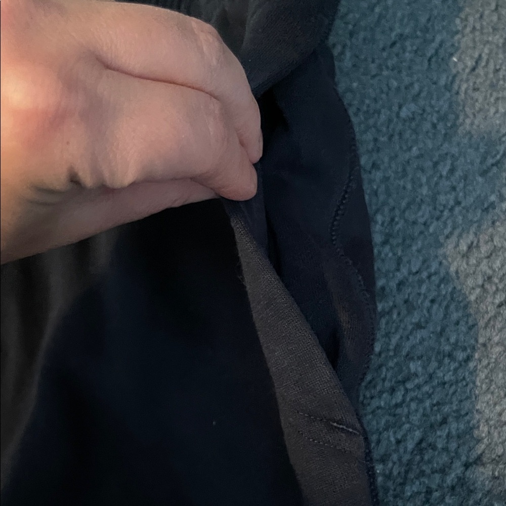 Nike Black Joggers with Cargo Pockets - Picture 4 of 5